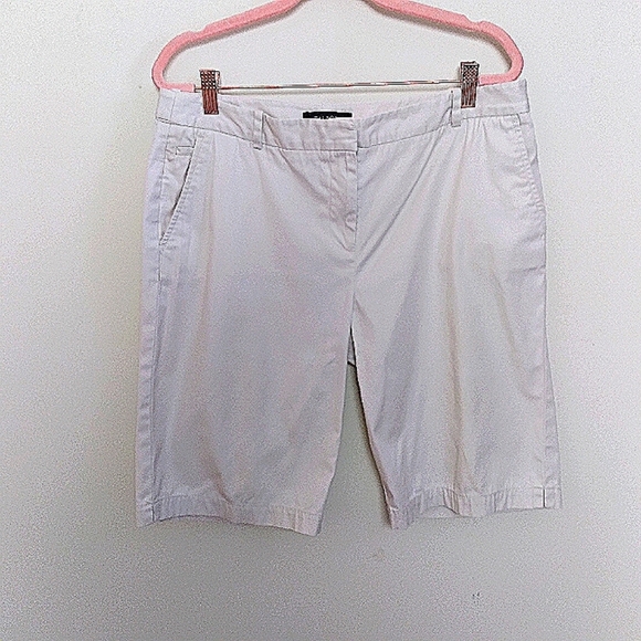 Talbots Pants - Talbots Light Tan Off White Neutral Stretch Khaki Bermuda Shorts Size 10